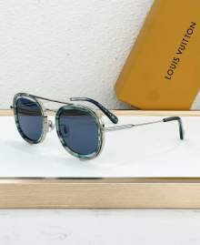 Picture of Louis Vuitton Sunglasses _SKUfw77796285fw